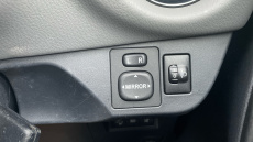 Toyota Yaris 1.5 VVT-i Icon 5dr CVT Petrol Hatchback